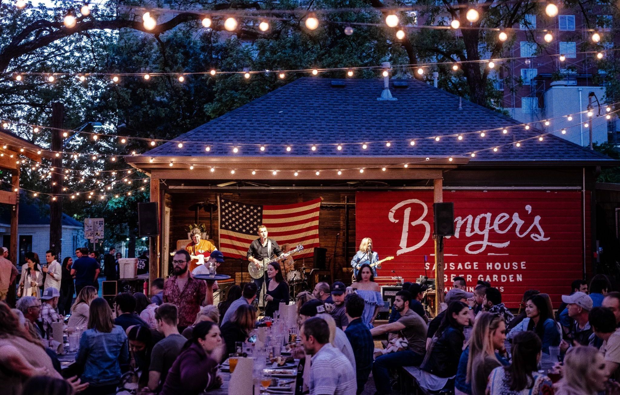 Austin’s Best Happy Hours: Some of The Best to Do It in The 512